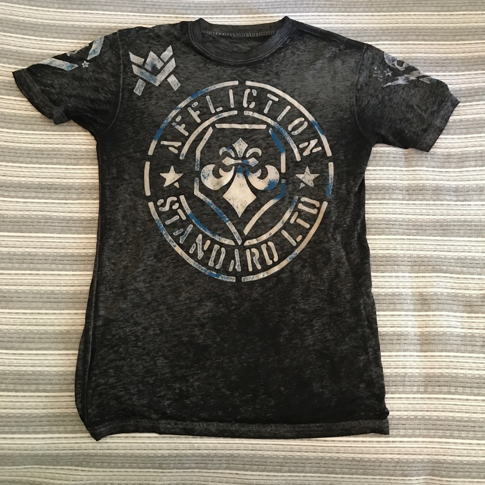 Affliction shirt size Small